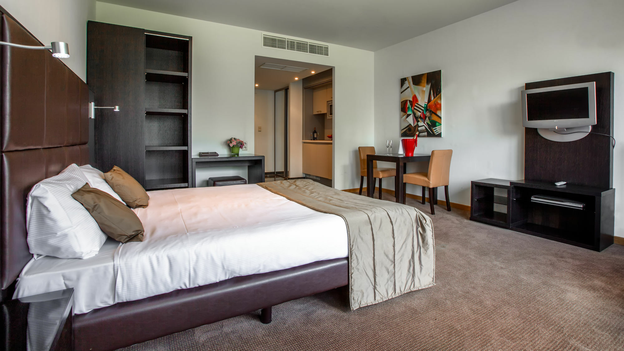 Diamant Suites Brussels Eu Etterbeek Εξωτερικό φωτογραφία